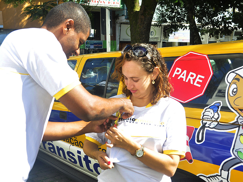 Trânsito promove Maio Amarelo Prefeitura de Angra dos Reis