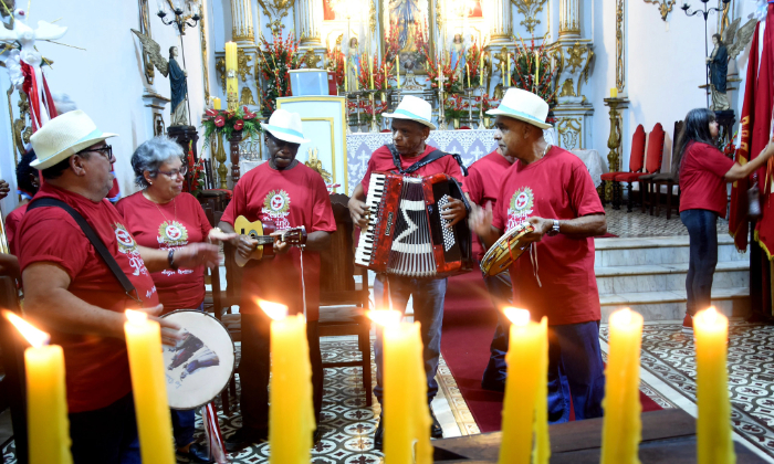 Novena do Divino Espírito Santo começa nesta sexta-feira