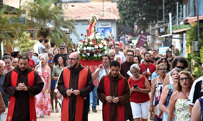 São Sebastião é homenageado na Ilha Grande e no continente