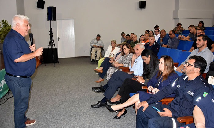 CCR apresenta cronograma de obras da BR-101