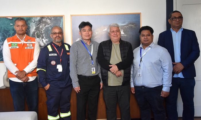 Prefeito recebe representantes do grupo Seatrium