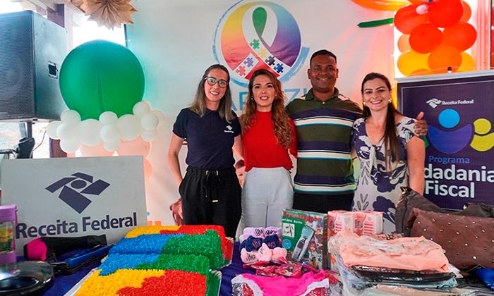 Prefeitura entrega donativos durante festa do Dia das Crianças da ONG Mar Azul