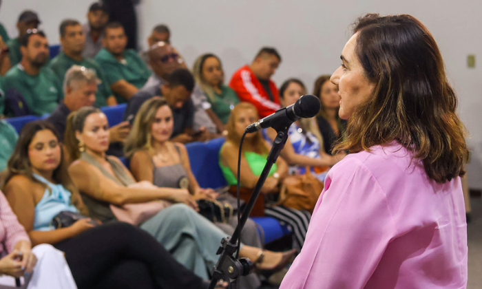 Capa da notícia: Capacitação debate direitos e enfrentamento à violência contra a mulher