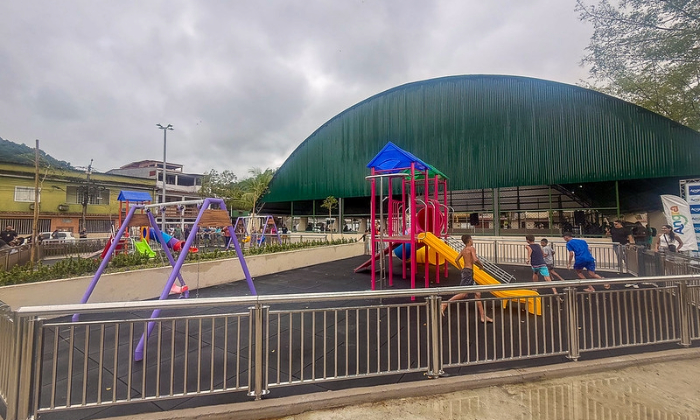 Capa da notícia: Angra inaugura complexo de lazer Ayrton Senna e entrega novo espaço de convivência