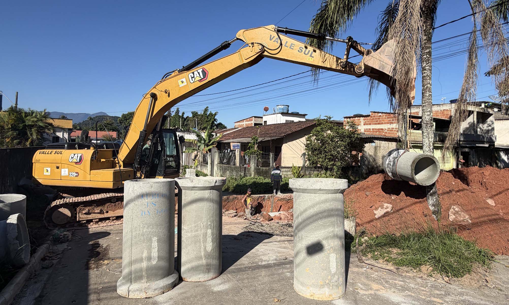 Capa da notícia: Prefeitura investe R$ 15 milhões em obras de infraestrutura na Morada do Bracuí