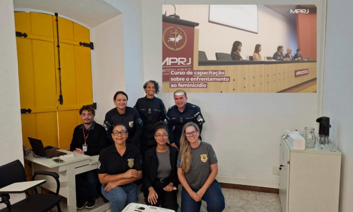 Capa da notícia: Angra participa de capacitação nacional sobre proteção às mulheres da Segurança