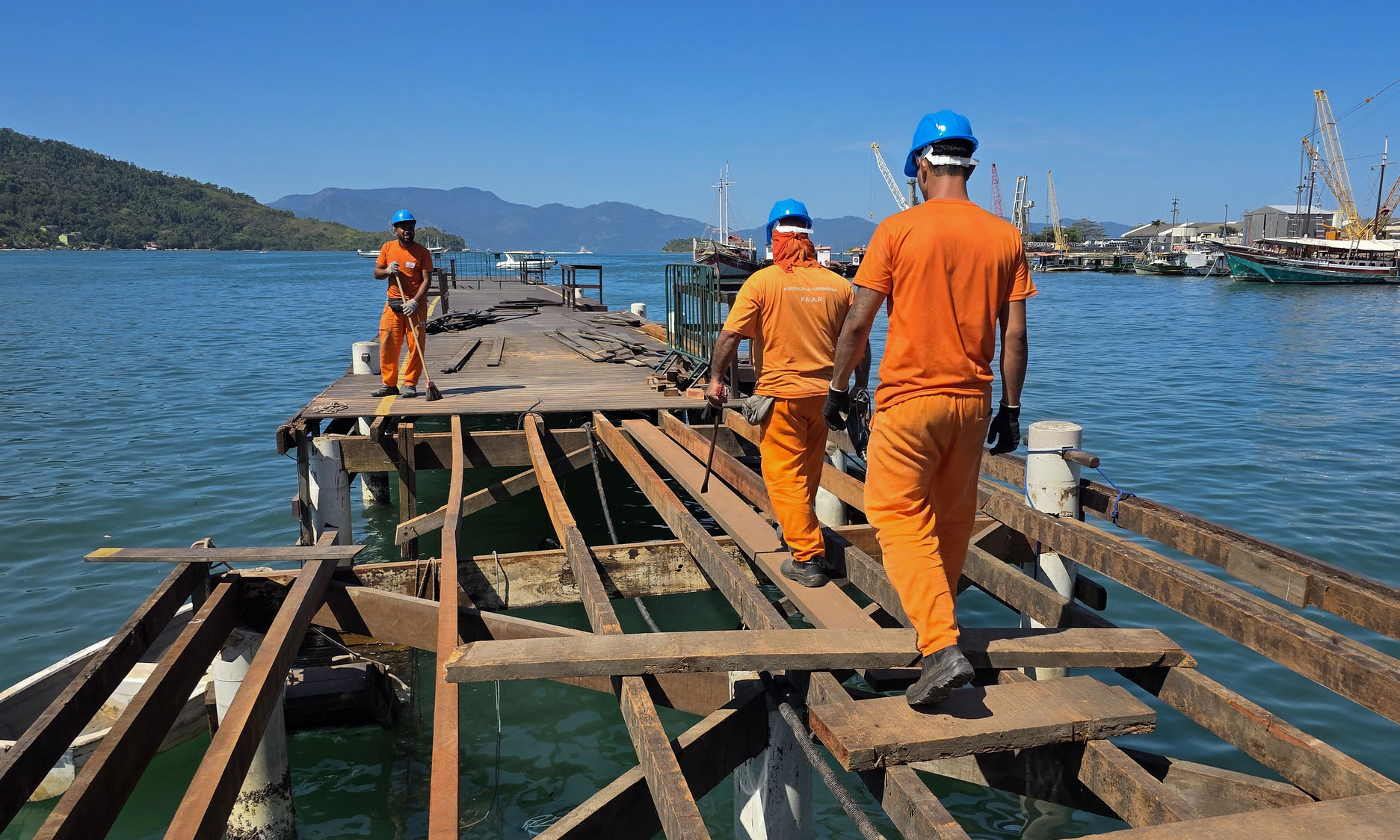 Capa da notícia: Cais de Santa Luzia é fechado temporariamente para obras de manutenção