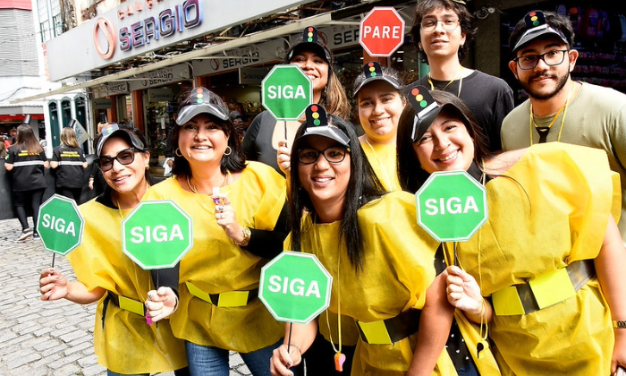 Capa da notícia: Semana Nacional de Trânsito é aberta em Angra com caminhada e foco na conscientização